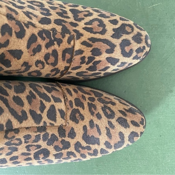 NWT Bos & Co. RECAP Waterproof Faux Leopard Leather Chelsea Boots *Portugal* - Picture 11 of 15